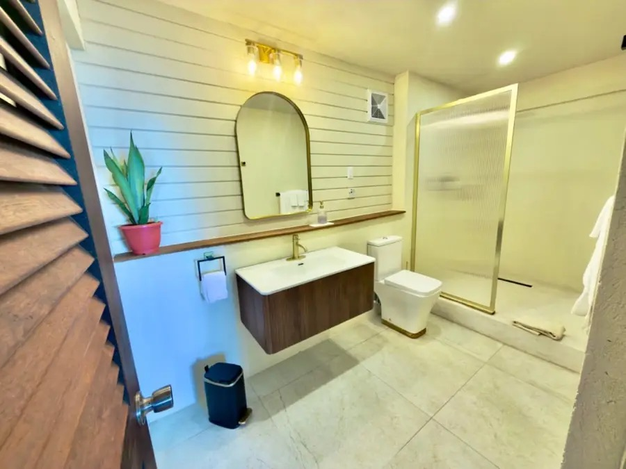 Bathroom at Mer et Sel Suites on Union Island